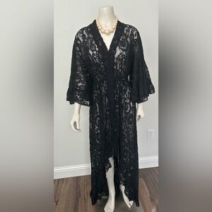 Elegant Black Lace Dress